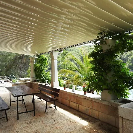 Holiday Home, Eremita, Amazing Place By The Sea *
