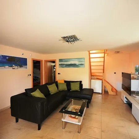 Holiday Home, Eremita, Amazing Place By The Sea Feriehus
