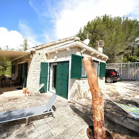 Ferienhaus Holiday Home, Eremita, Amazing Place By The Sea *