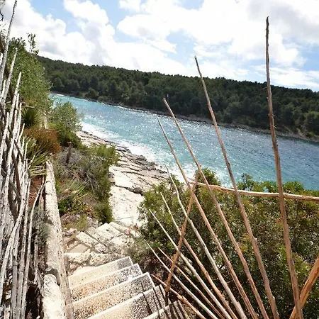 Holiday Home, Eremita, Amazing Place By The Sea Ferienhaus Milna (Brac)